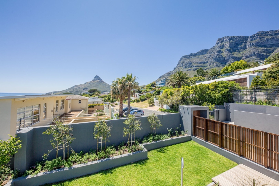 6 Bedroom Property for Sale in Camps Bay Western Cape